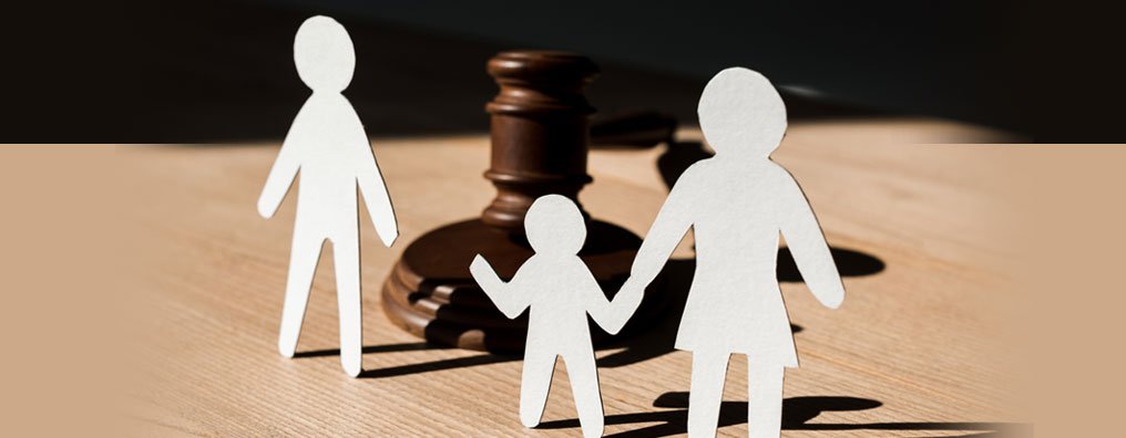 “Child Custody Matters: Legal Insights for Families in Transition”