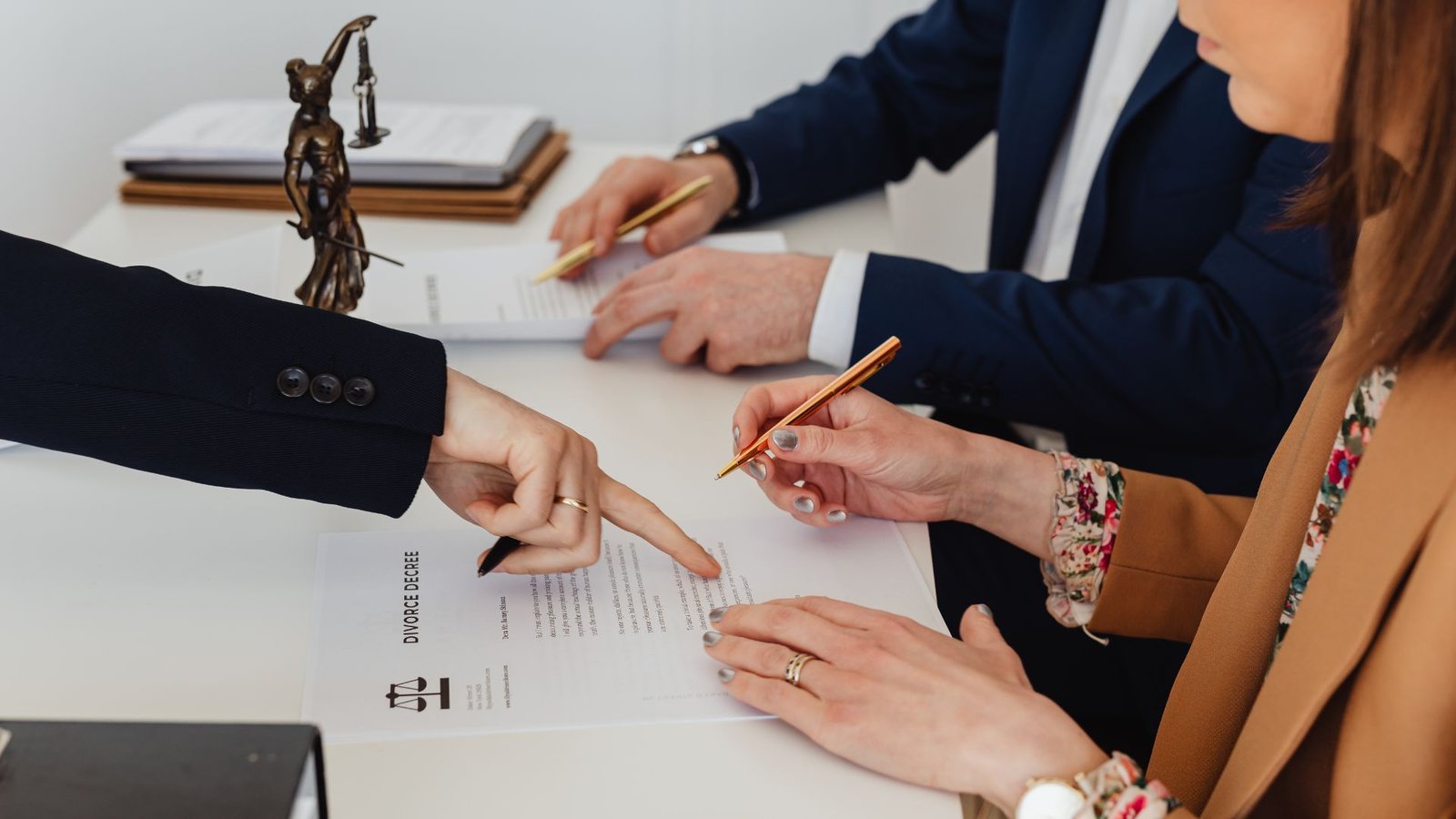 “Breaking Bonds, Building Futures: A New Chapter After Divorce”